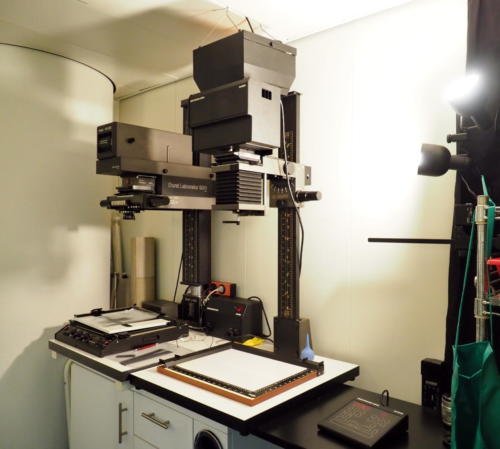 Two main enlargers with dedicated poli contrast heads.