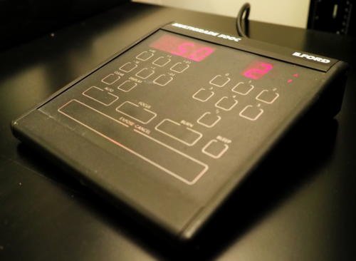 Digital timer for poli contrast paper